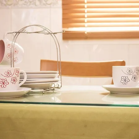 Daisy Apartament *